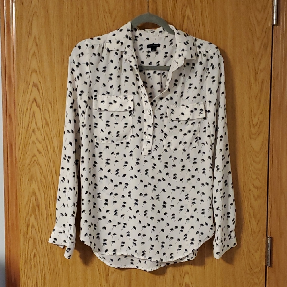 Ann Taylor Black and White Palm Tree Shirt